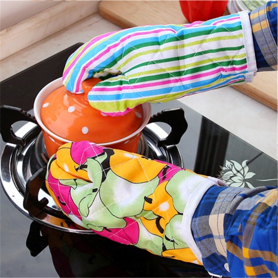 Cotton Heat-insulation  Gloves Oven Glove Household Kitchen Accessories Colors are shipped randomly