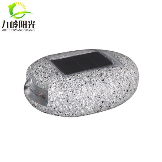 Solar-Powered Resin Stone Shape Pin Lamp Outdoor Waterproof Yard Garden Light Decoration  white light