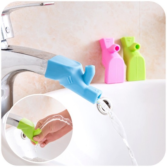 Universal High Elastic Silicone Water Tap Extender for Kids Washing Faucet Guide blue