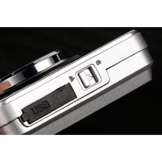 Portable 18 Megapixels Digital Video Camera 2.7'' TFT Display Digital Zoom Video Camera - Silver